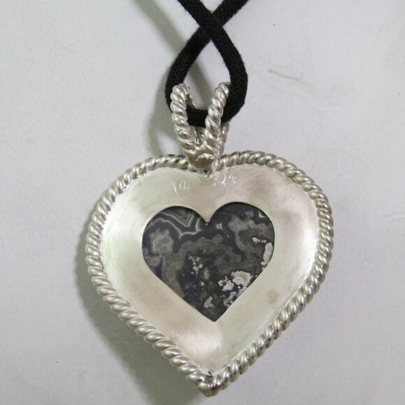 Mexican Lace Agate Cabochon Heart Shape Sterling Silver Pendant - Picture 3 of 6